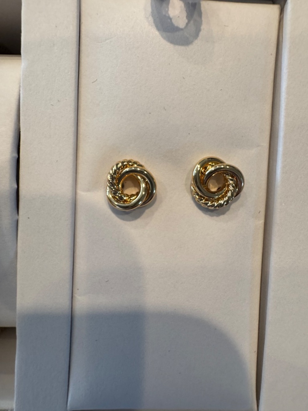 Skagen Women's Gold Watch and Earring Gift Set KSW1158SET NEW WITH TAGS & BOX - Picture 11 of 11